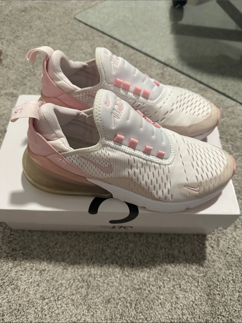 Nike White and Light Pink Slip-On Air 270 Sneakers - Picture 2 of 3